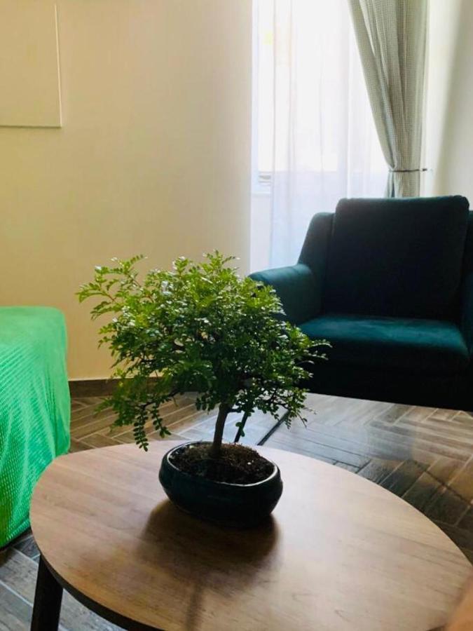 לינה וארוחת בוקר נאפולי Sogno Botanico מראה חיצוני תמונה