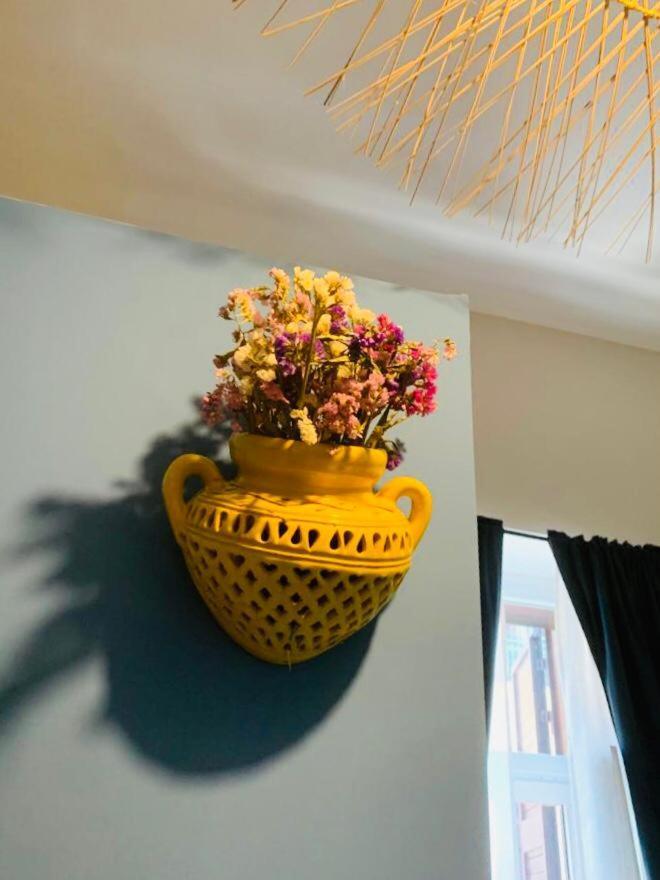 לינה וארוחת בוקר נאפולי Sogno Botanico מראה חיצוני תמונה
